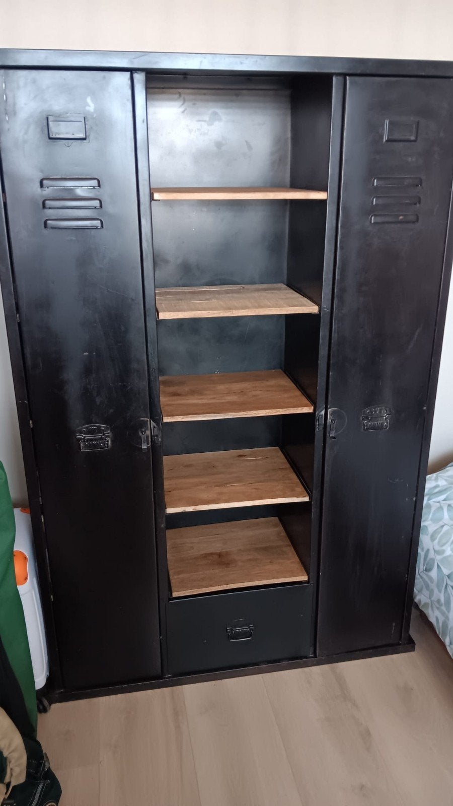 Industriële locker kast met houten planken, Ophalen, Gebruikt, Industrieel