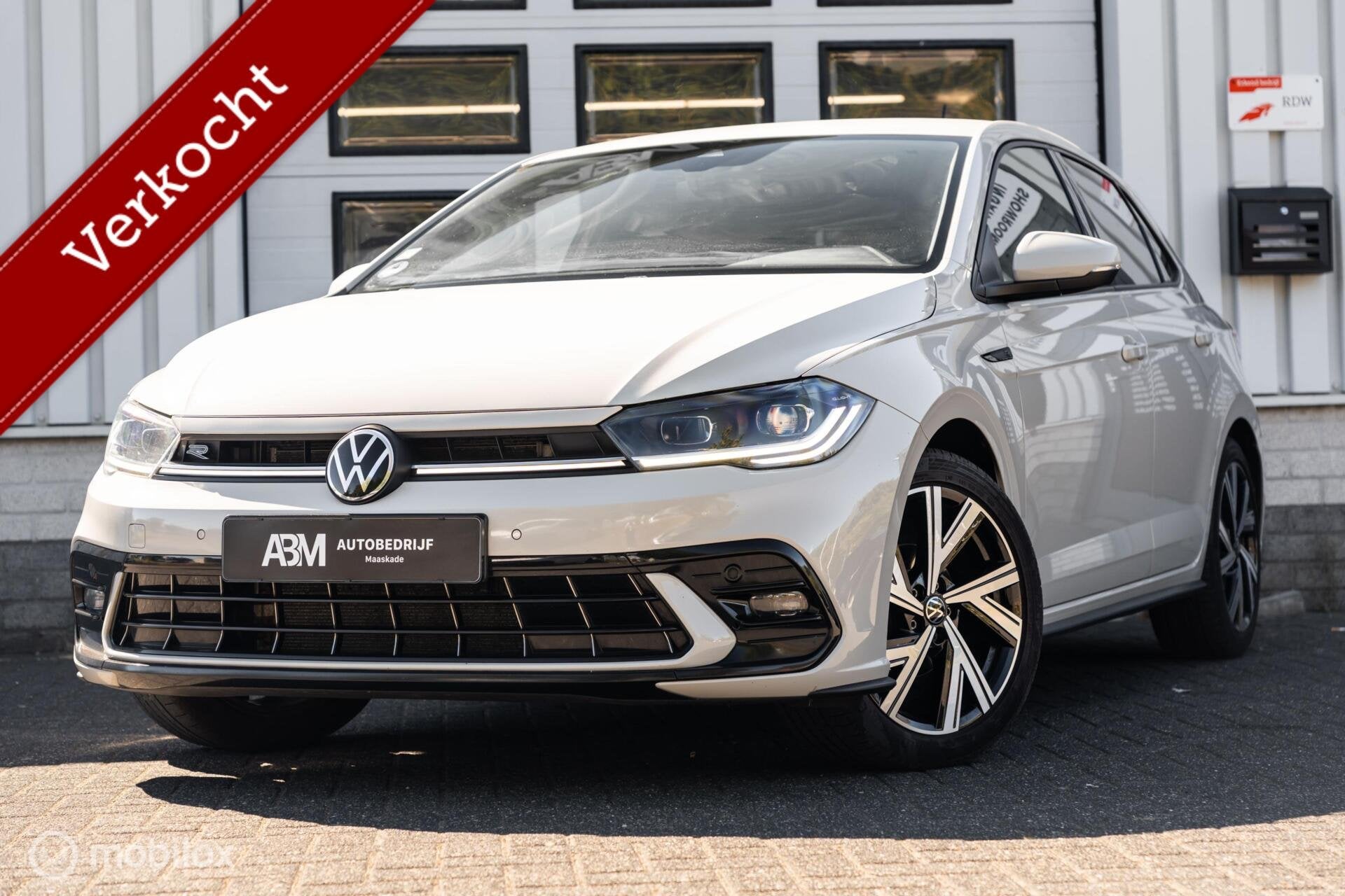 Volkswagen Polo 1.0 TSI DSG 3X R-Line IQ-Light Virtual Navi, Gebruikt, 95 pk, 1096 kg, Automatische klimaatregeling
