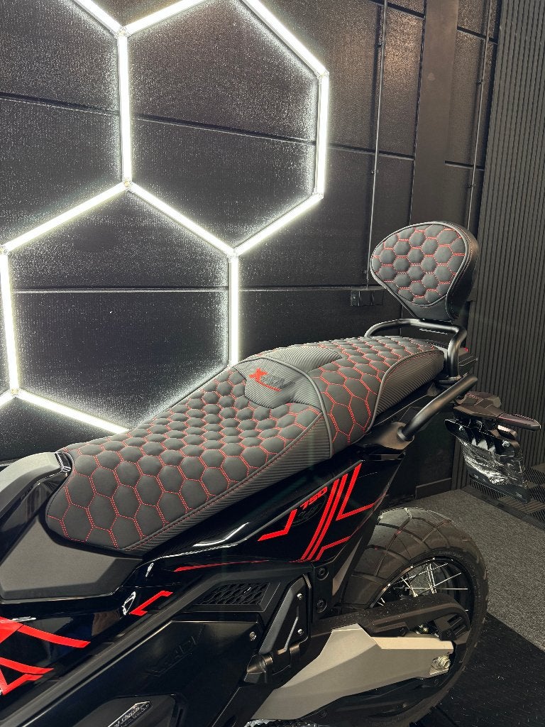 CUSTOM ZADELS HONDA X-ADV 750 (2021–2027), Motoren, Ophalen of Verzenden, Exclusive Racing Parts, Info@exclusiveracingparts.nl