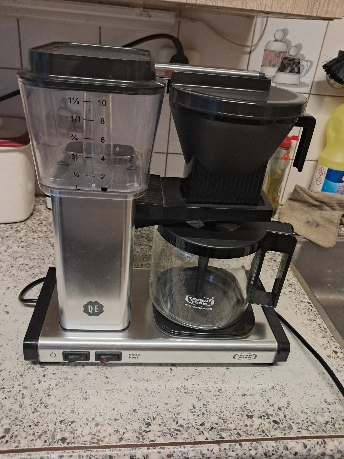 ZGAN Douwe Egberts Moccamaster koffiezetapparaat, Witgoed en Apparatuur, Koffiezetapparaten, Zo goed als nieuw, Gemalen koffie