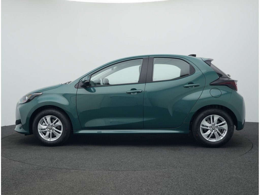 Toyota Yaris 1.5 Hybrid 115 Active 2000 euro inruilpremie +, 12 maanden, Stof, Zwart, 116 pk