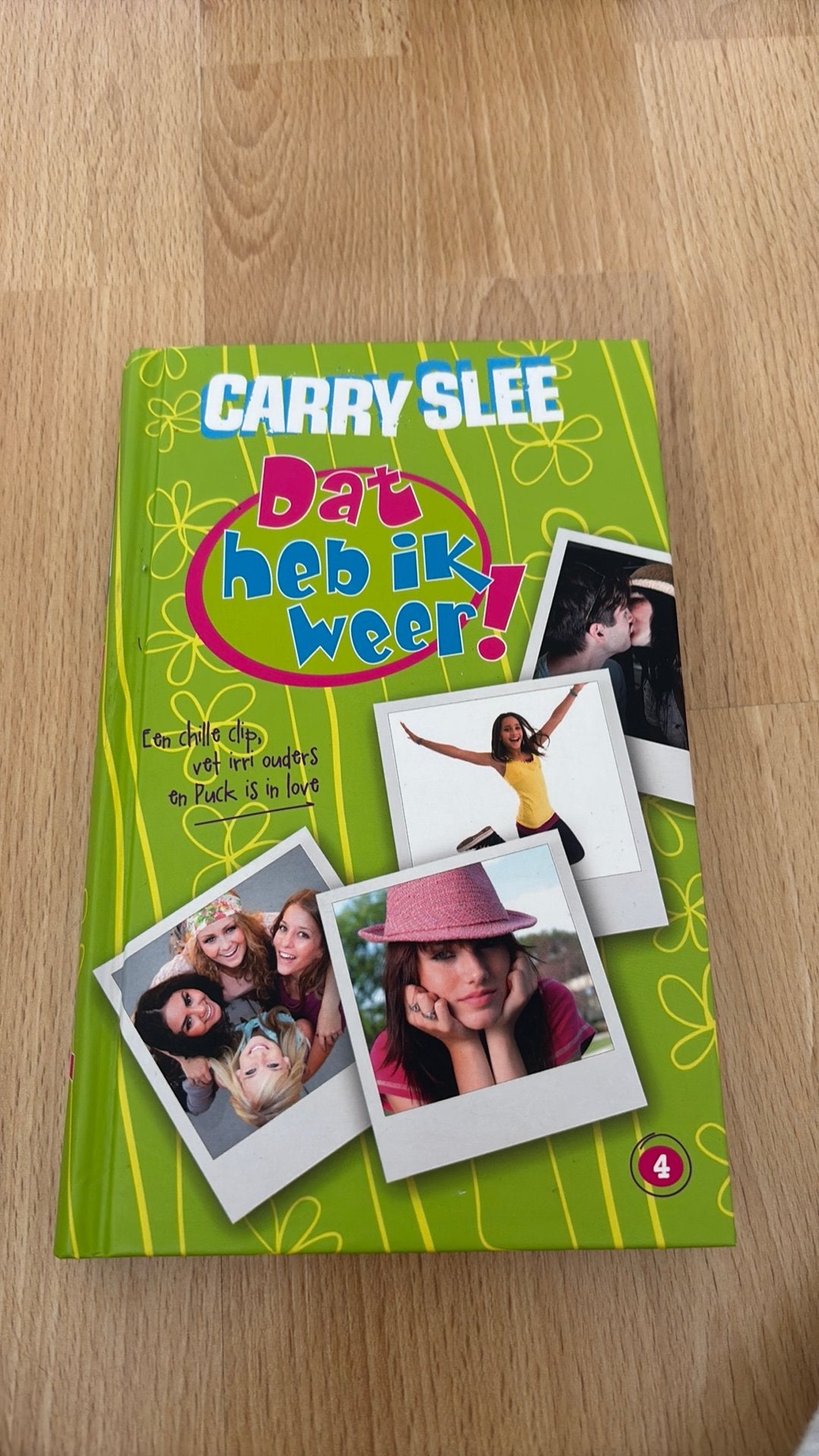 4: Een chille clip, vet irri ouders en Puck is in love, Ophalen of Verzenden, Zo goed als nieuw, Carry Slee