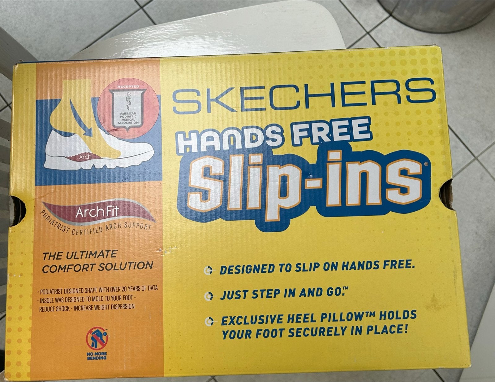 Skechers Hands Free Slip-ins Arch Fit - Zwart maat 46/47, Kleding | Heren, Schoenen, Ophalen, Nieuw, Zwart