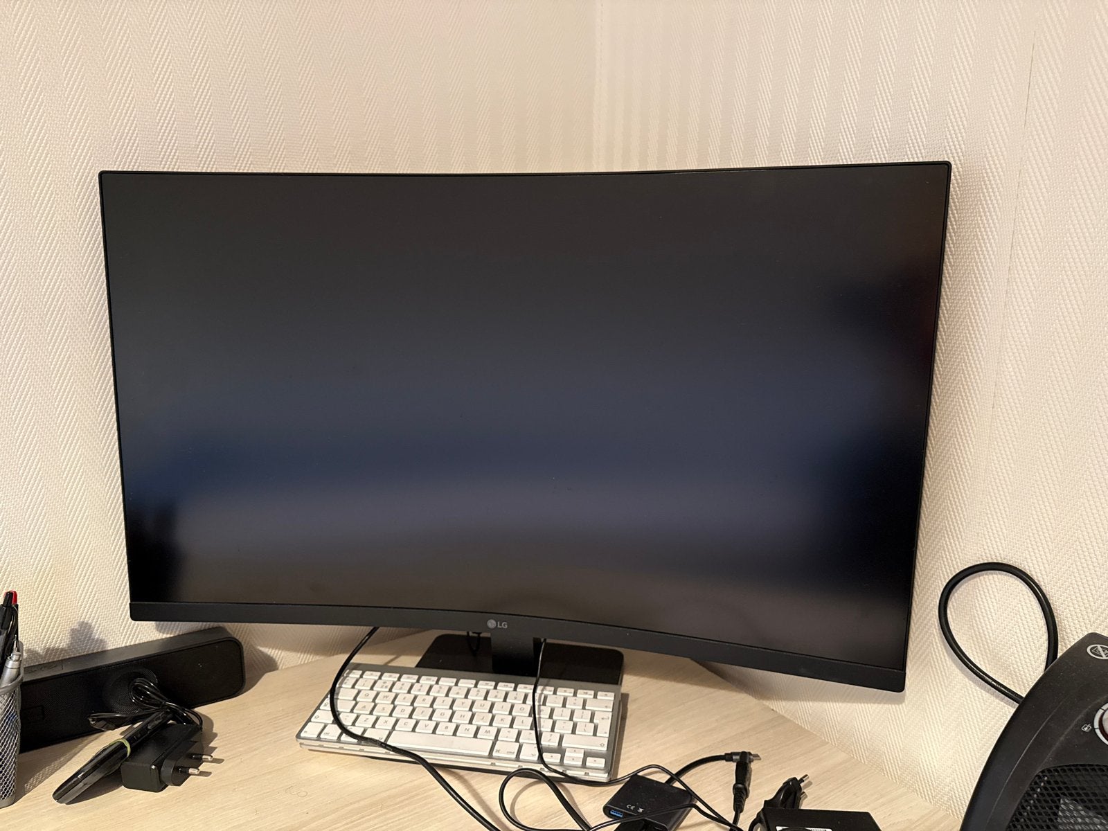LG 32MR50C-B 32 inch Curved Monitor - Zo goed als nieuw, Computers en Software, Monitoren, Ophalen of Verzenden, Zo goed als nieuw