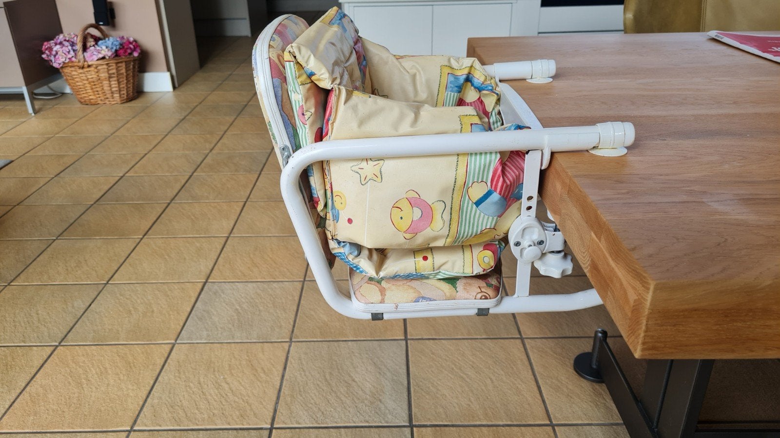 Handige hangstoel voor baby's tot 18 maanden, Ophalen