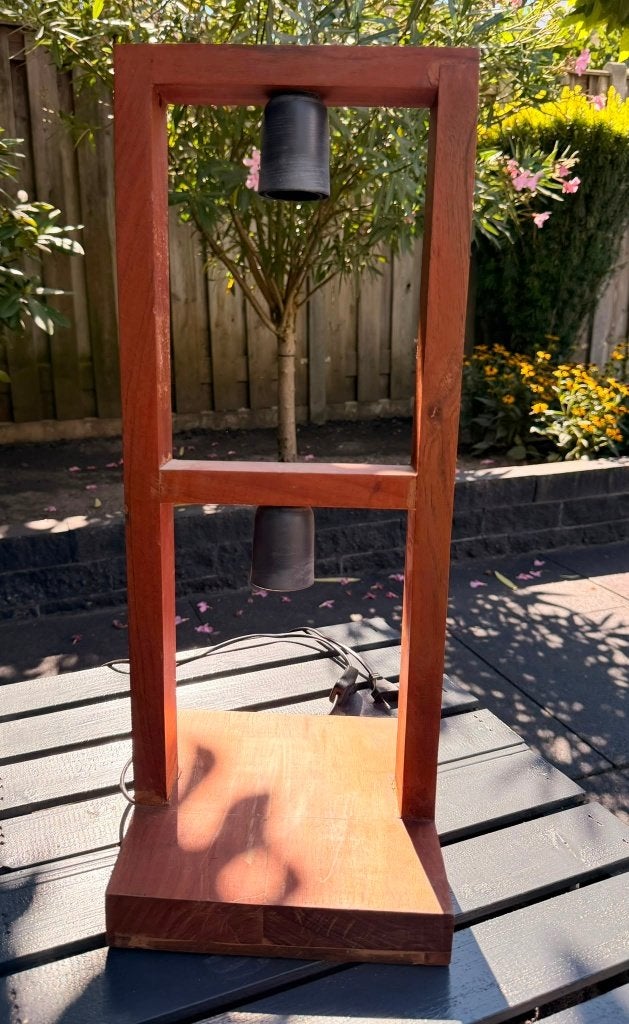 Mooie design tafellamp van massief hout, Landelijk, Met schakelaar, E27 (groot), 56 cm