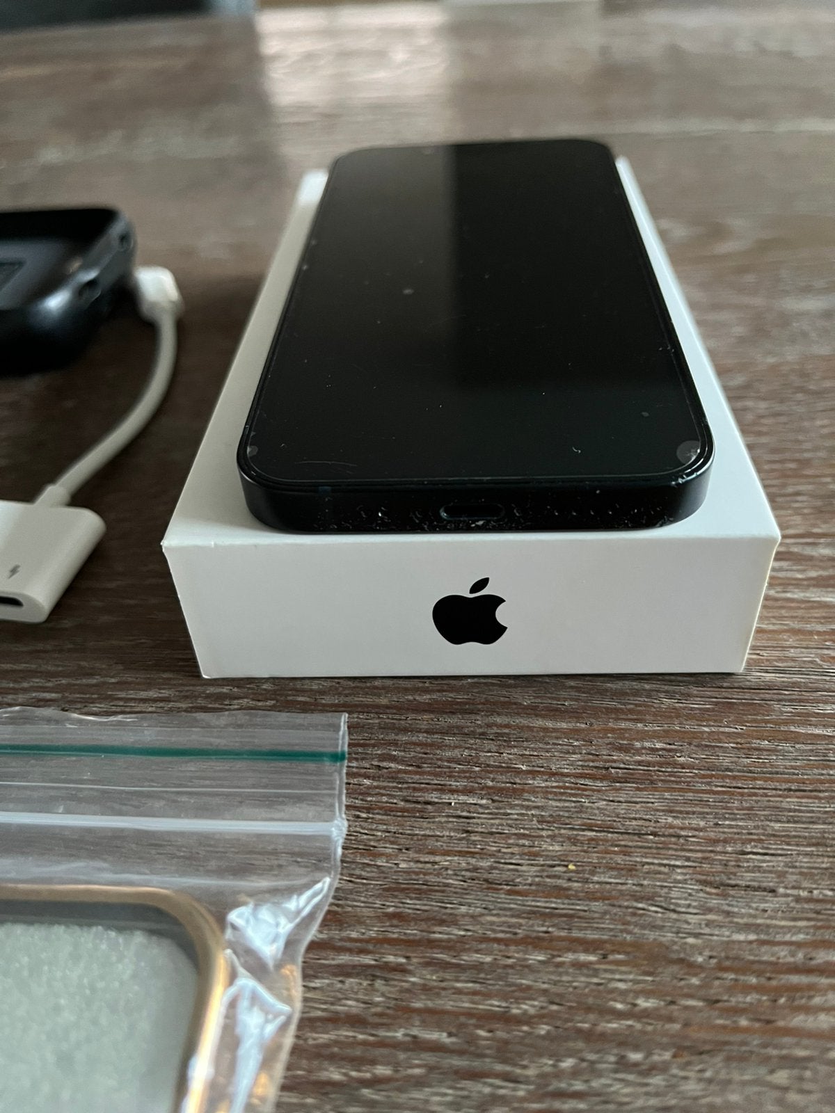 Apple iPhone 13 mini