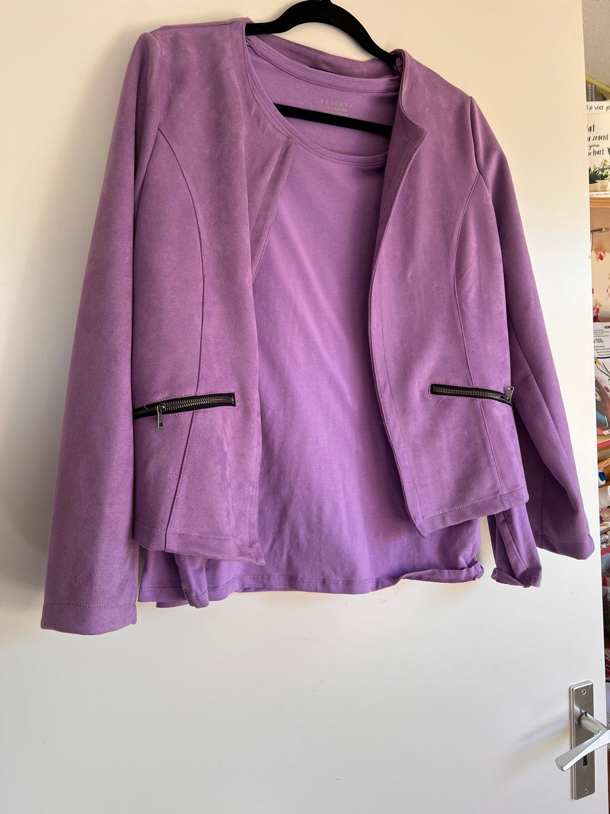 Lila tweedelig set: jasje en shirt met lange mouwen, Kleding | Dames, Paars, Maat 42/44 (L), Ophalen of Verzenden, Zo goed als nieuw