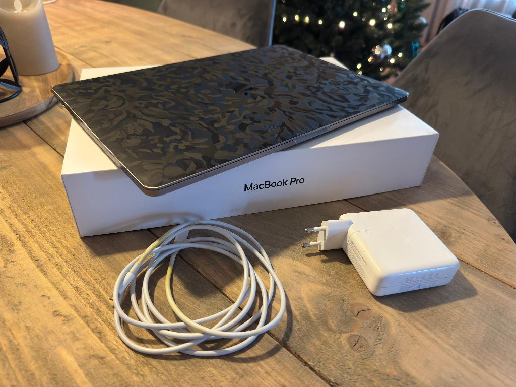 Macbook Pro 15 inch i7 | 16GB | 1TB, Computers en Software, Apple Macbooks, 1 TB of meer, 2 tot 3 Ghz, Zo goed als nieuw, 16 GB