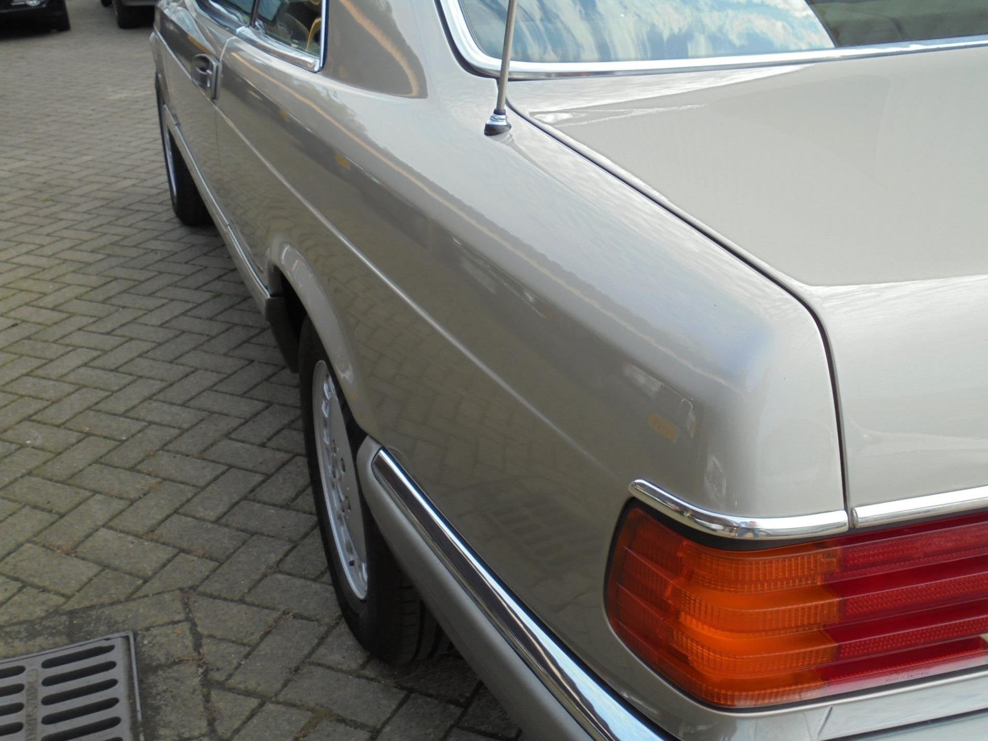 Mercedes-Benz S-klasse 420 SEC W126 coupe, foto 11