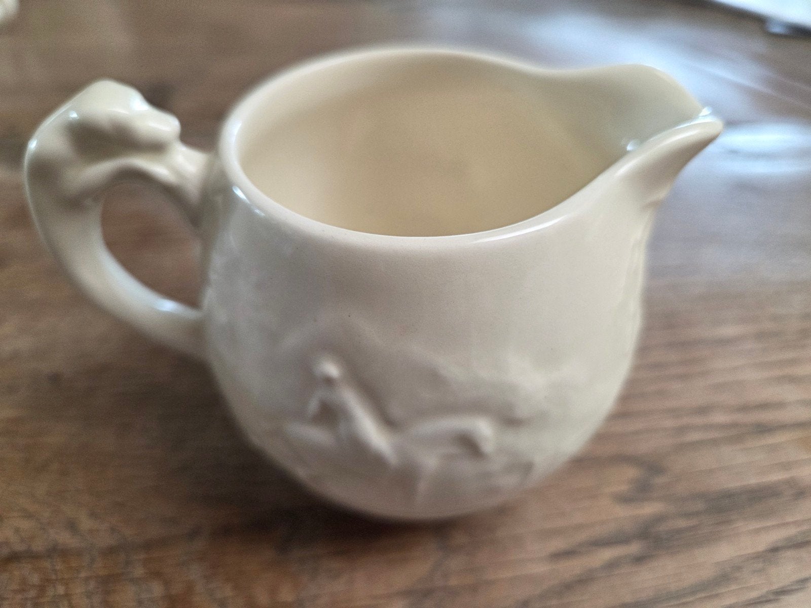 Wedgwood Barlaston Etruria Melkkannetje Crèmekleurig, Antiek en Kunst, Ophalen of Verzenden