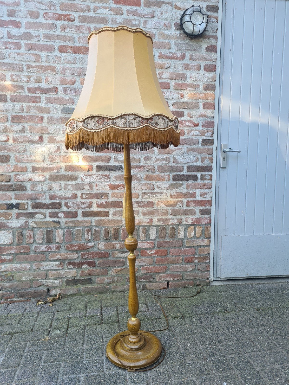 Vintage staande lamp met franjes en bloemenpatroon, Ophalen