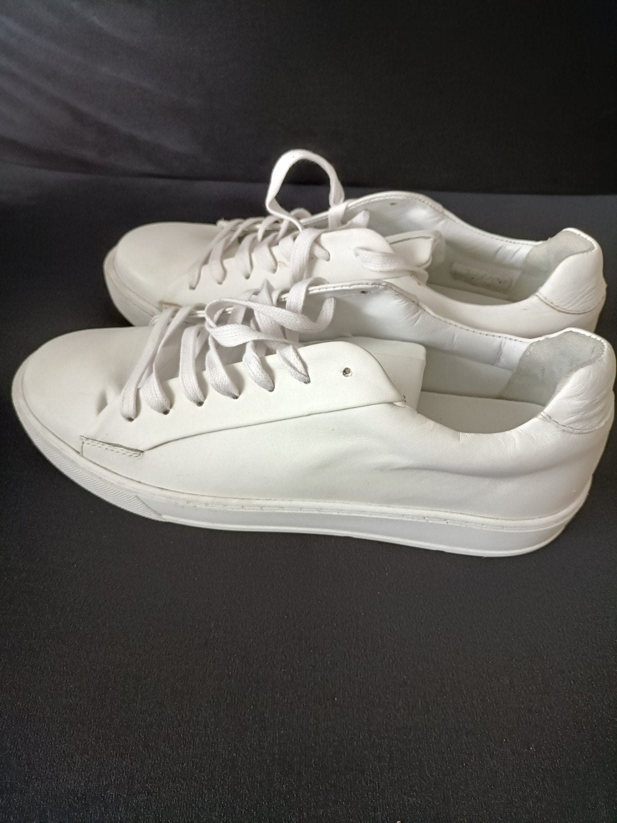 Echt leder scohone new 42,43,44 nummer, Sport en Fitness, Basketbal, Ophalen of Verzenden, Nieuw, Schoenen