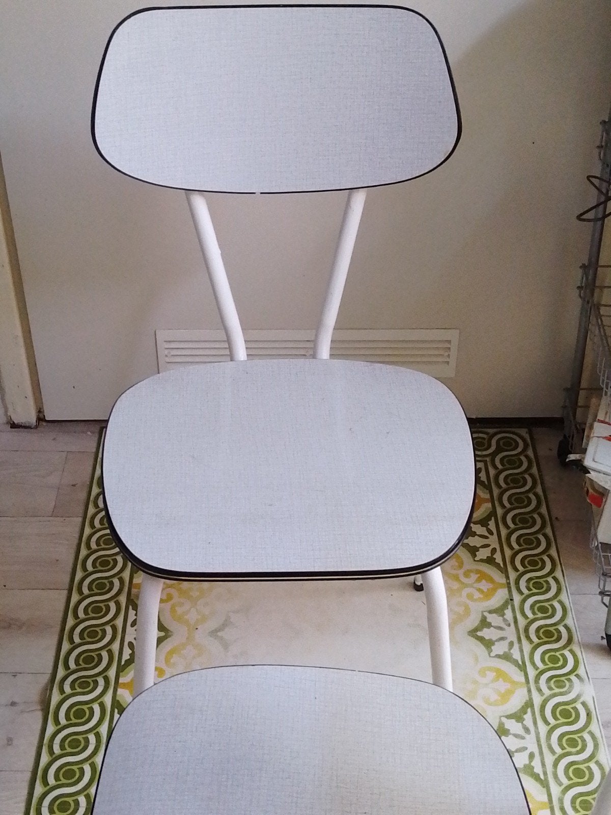 2 formica keukendstoeltjes, Ophalen, Huis en Inrichting