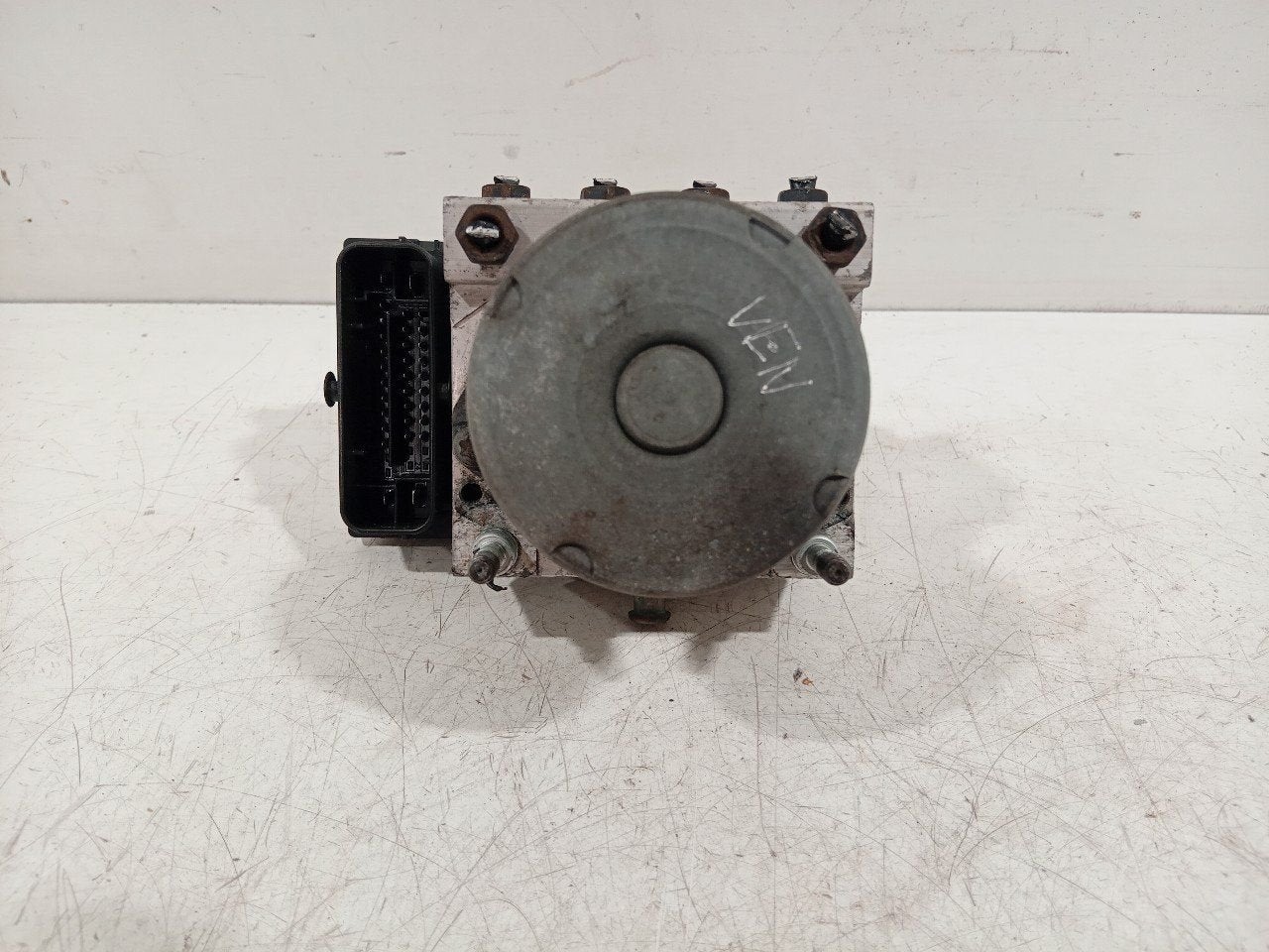 Abs pomp Kia Cee'd, Onderdelen@venauto.nl, Van der Ven Autorecycling B.V., Ettenseweg 76, 4706 PB Roosendaal, The Netherlands
