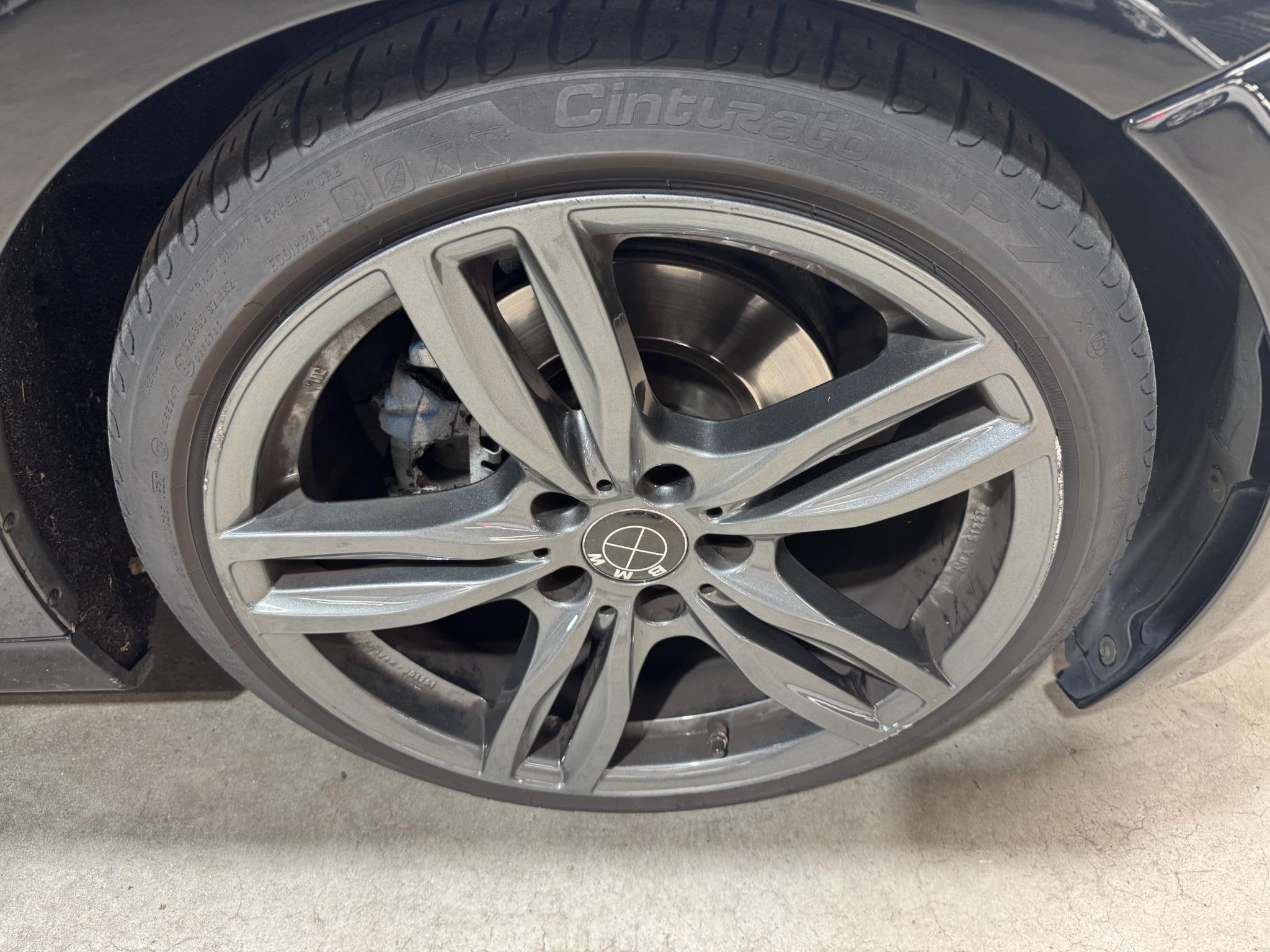 Foto 26 van BMW 3-serie Touring 320d EfficientDynamics Edition High Exec