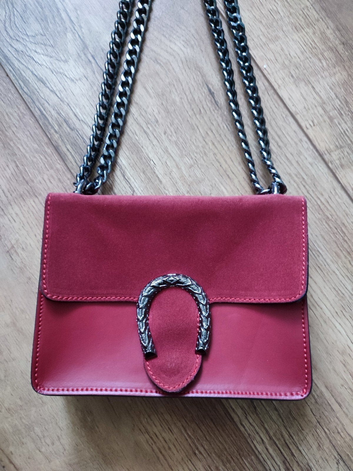 Rood leder leren suede schoudertasje avondtas riem ketting, Ophalen of Verzenden, Zo goed als nieuw, Rood, Avondtasje