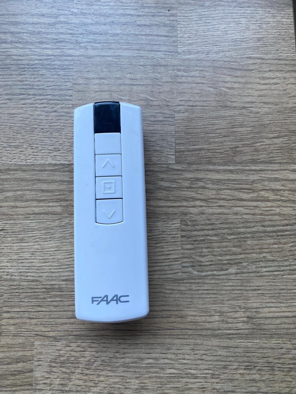 Knikarmscherm 5m breed, 2m uitval, elektrisch, Ophalen, 450 cm of meer, Elektrisch, Zo goed als nieuw