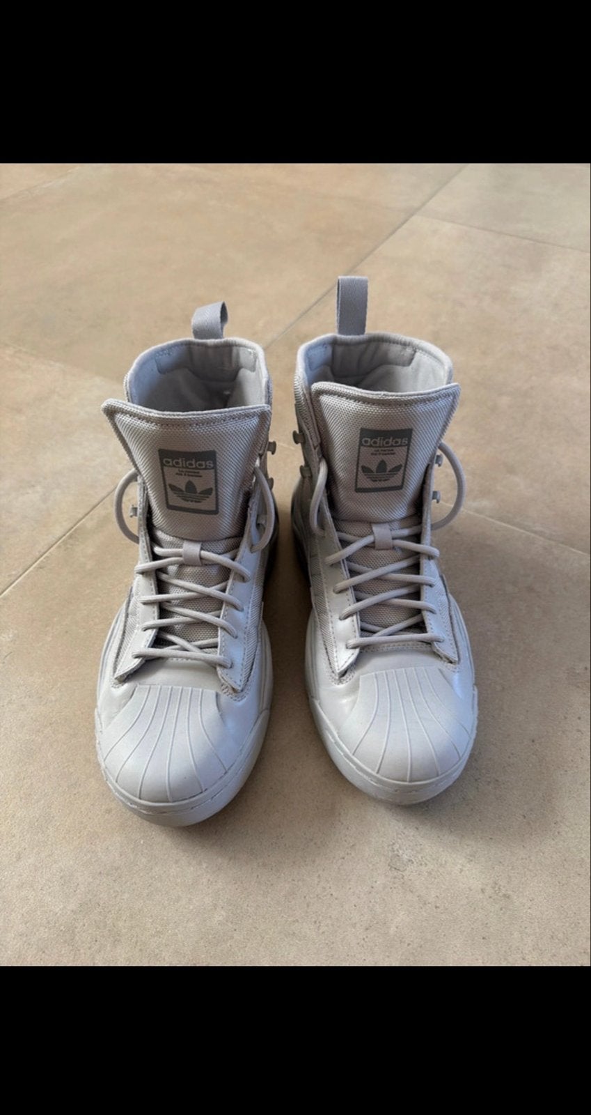 Adidas Superstar Bonega 2B sneakers maat 39 1/3, Ophalen of Verzenden, Zo goed als nieuw, Grijs, Sneakers of Gympen