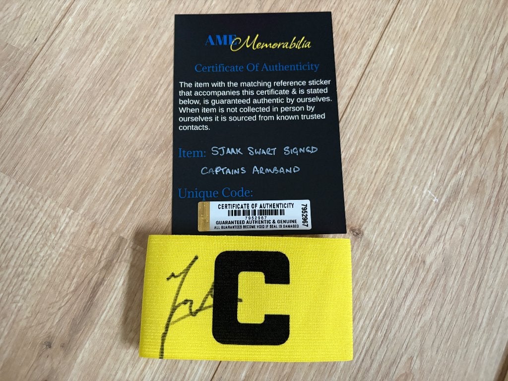 Gesigneerde aanvoerdersband Mister Ajax Sjaak Swart + COA, Verzamelen, Ophalen of Verzenden, Zo goed als nieuw, Ajax, Overige typen