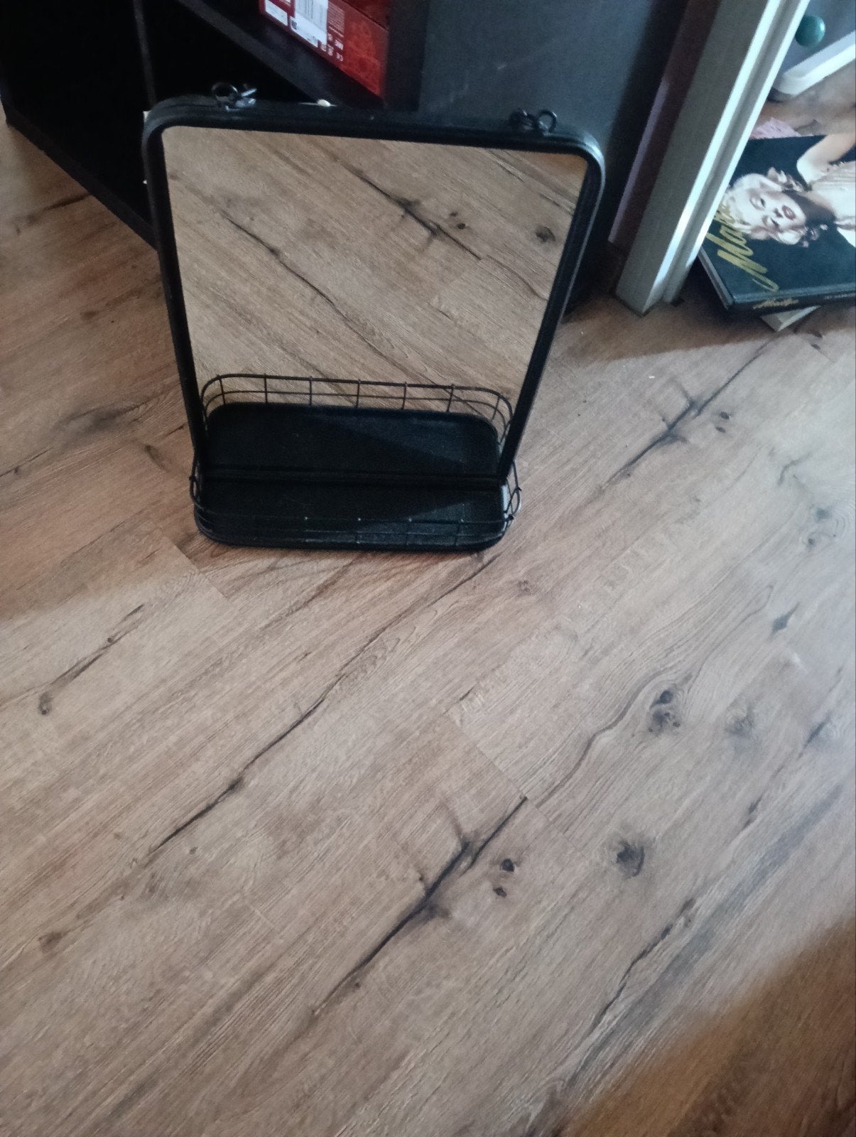 Ophang spiegel met bakje, Ophalen, Rechthoekig, Minder dan 50 cm, Minder dan 100 cm