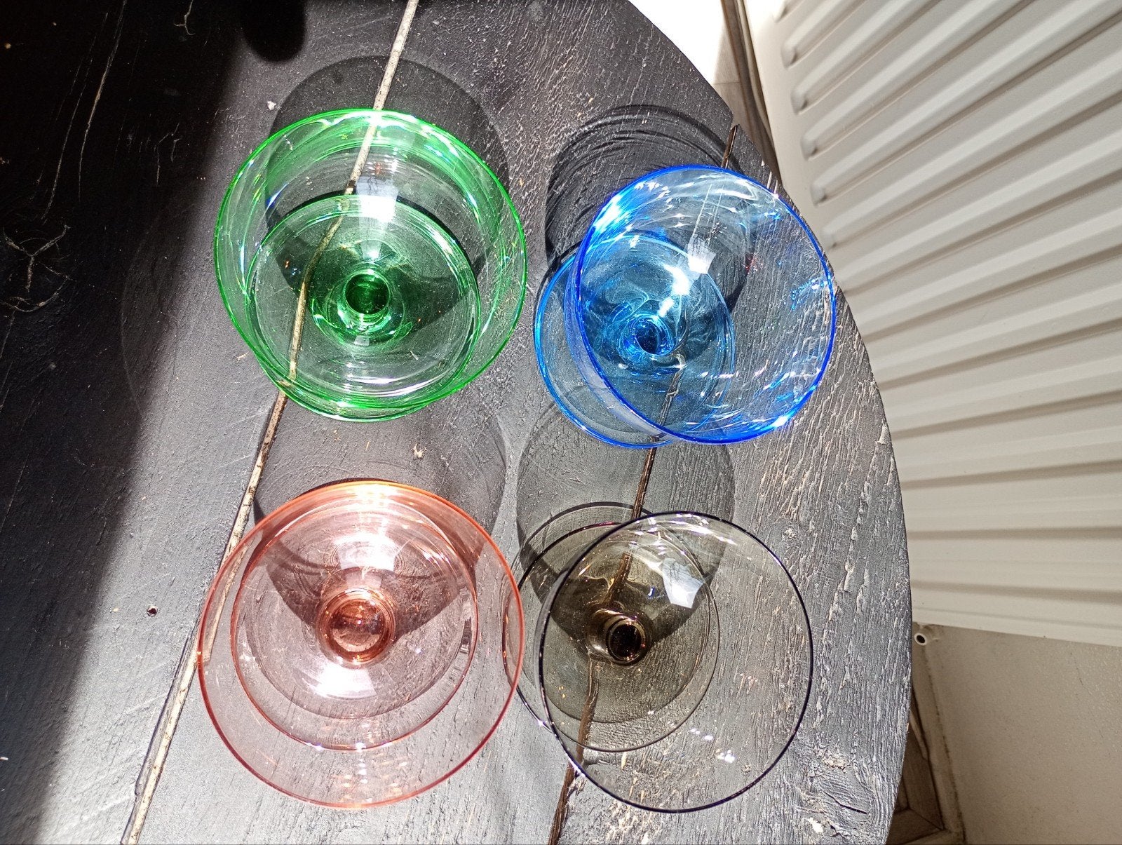 Set van 4 gekleurde glazen dessertkommen, Antiek en Kunst, Antiek | Glas en Kristal, Ophalen of Verzenden