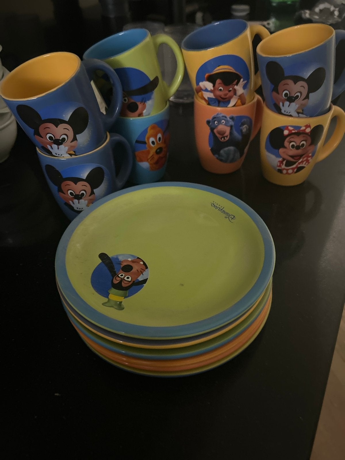 Disney Servies Set: Borden en Bekers met Mickey & Vrienden, Verzamelen, Ophalen of Verzenden, Gebruikt