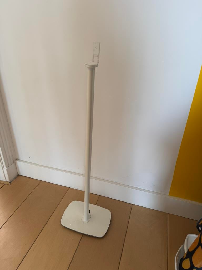 Vloerstandaard sonos one, Audio, Tv en Foto, Luidsprekers, Ophalen, Gebruikt, Sonos, Minder dan 60 watt