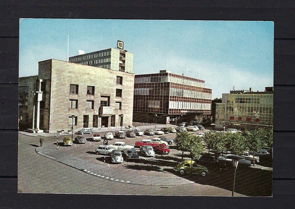 82 Heerlen, Coriovallumplein en Stadhuis, Ophalen of Verzenden, Ongelopen, Limburg
