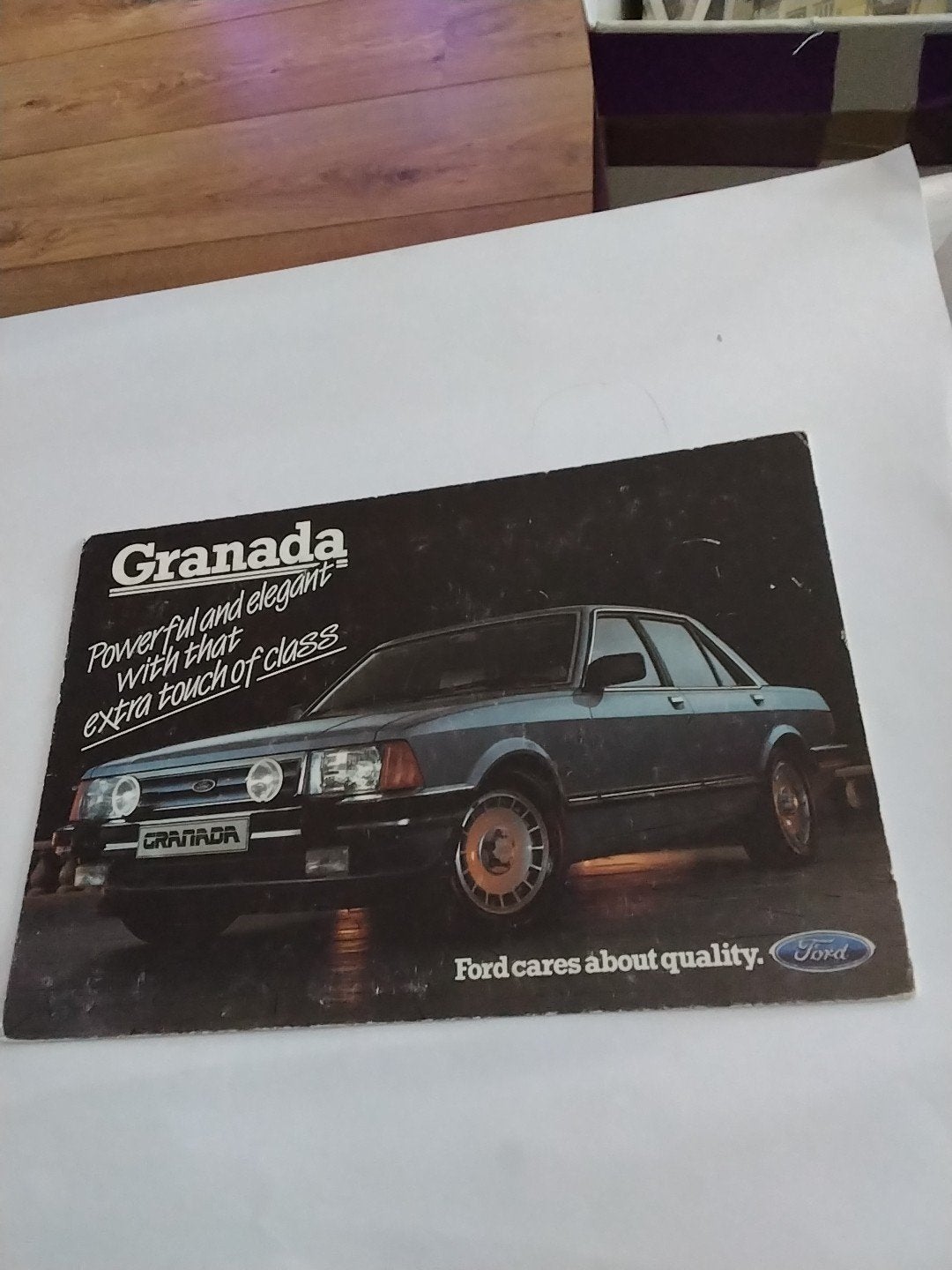 Ford Granada Ghia X Executive Ansichtkaart Oct. '84, Ophalen of Verzenden