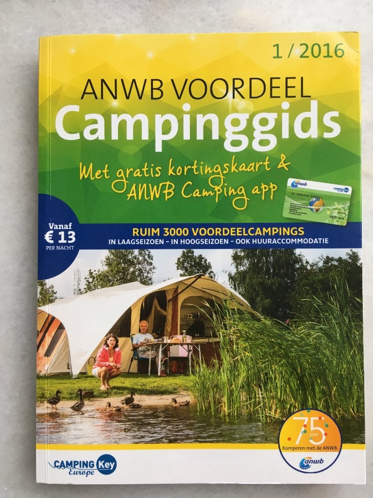ANWB Camping Voordeel Gids 2016  Deel 1, Europa, Ophalen of Verzenden, Zo goed als nieuw, Campinggids