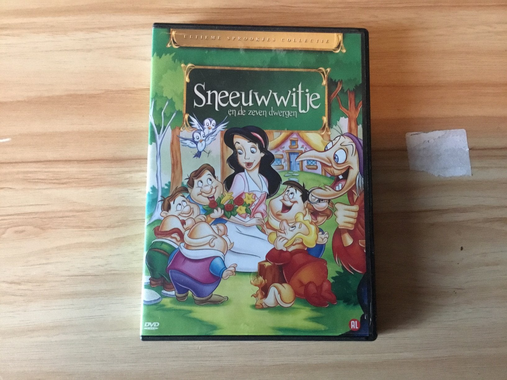 Dvd sneeuwwitje, Alle leeftijden, Ophalen of Verzenden, Zo goed als nieuw