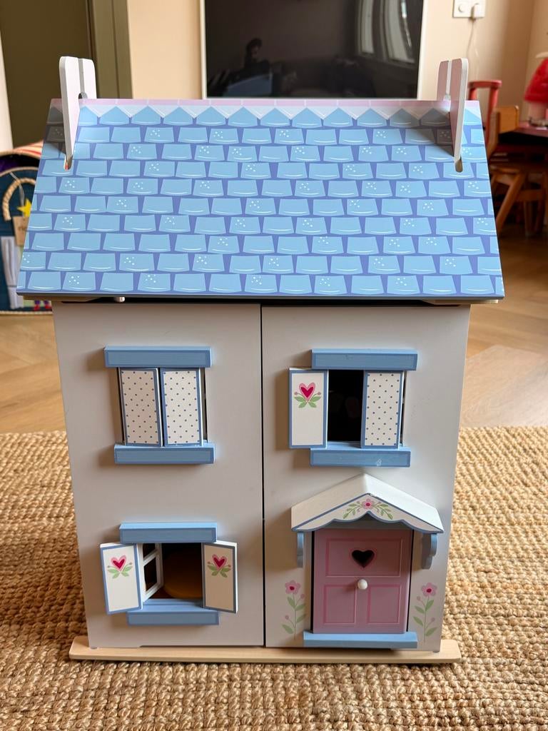 Poppenhuis ( le toy) Compleet met Meubels, Ophalen of Verzenden, Zo goed als nieuw, Poppenhuis