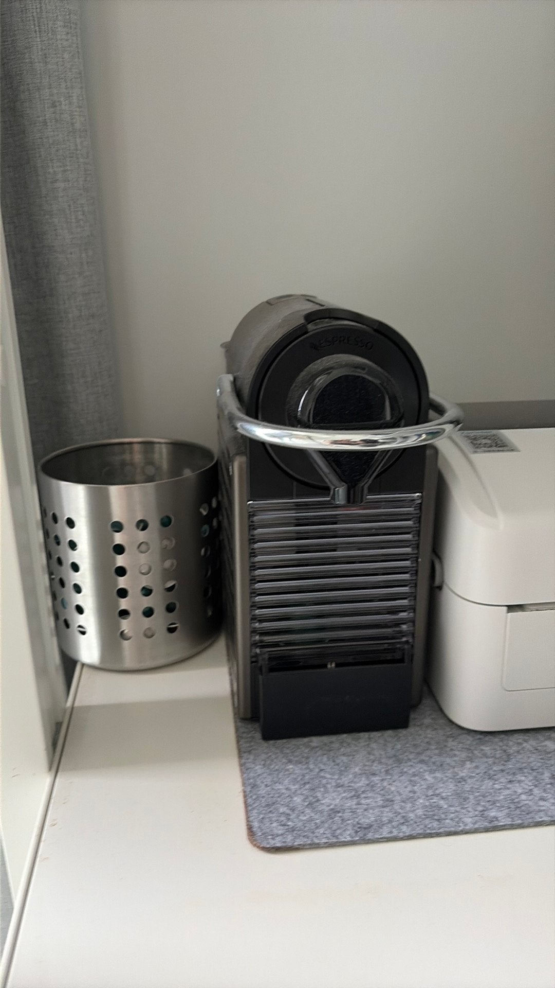 Nespresso Apparaat met 20+ Lungo capsules, Ophalen of Verzenden, Gebruikt, Espresso apparaat