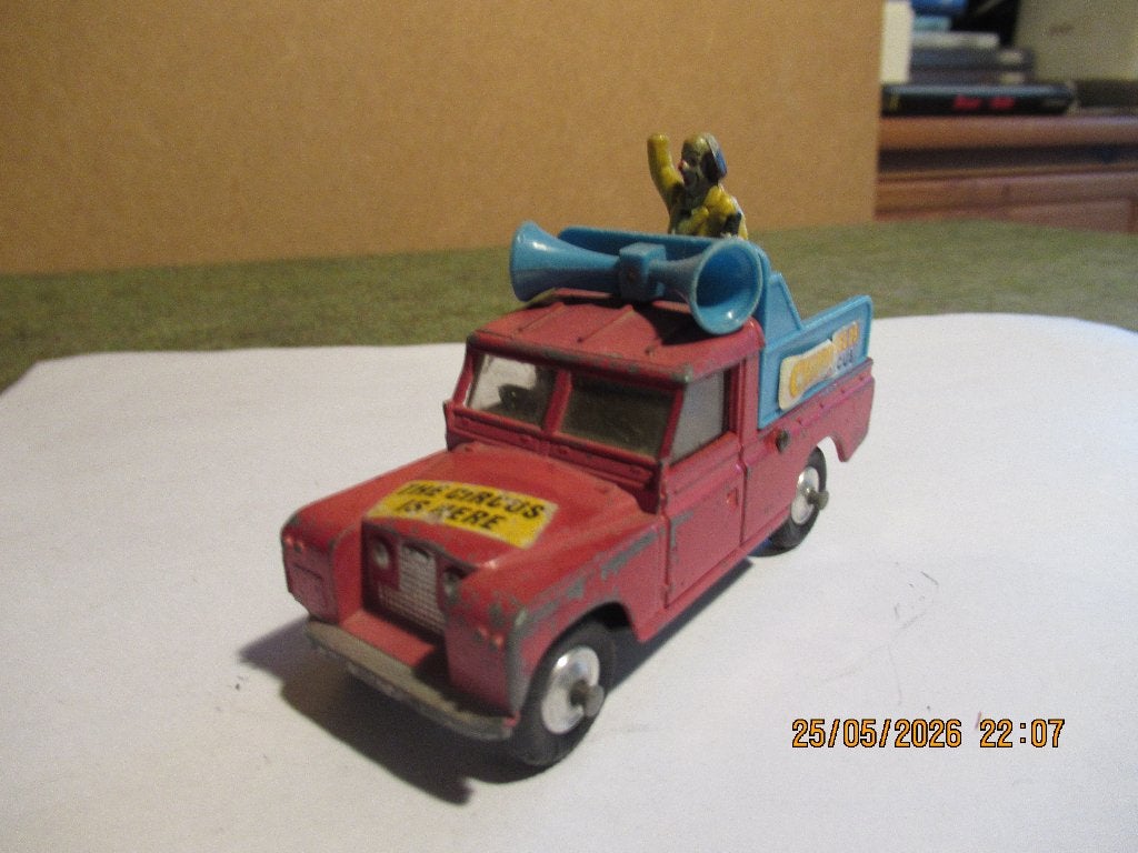 Corgi toy  landrover  chipperfield circus, Ophalen of Verzenden, Gebruikt, Auto, Corgi
