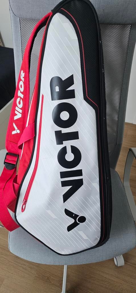 Victor badminton rackettas - rood/wit, goede staat, Ophalen of Verzenden, Gebruikt