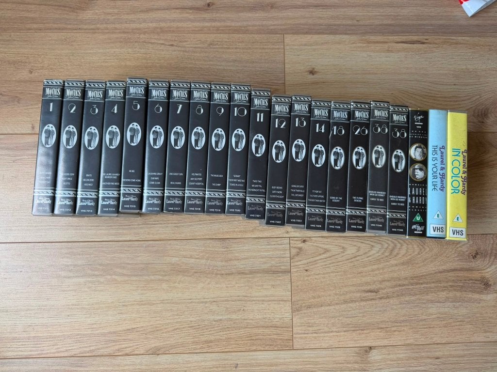 Laurel & Hardy VHS-verzameling, Ophalen, Gebruikt, Film, Overige typen