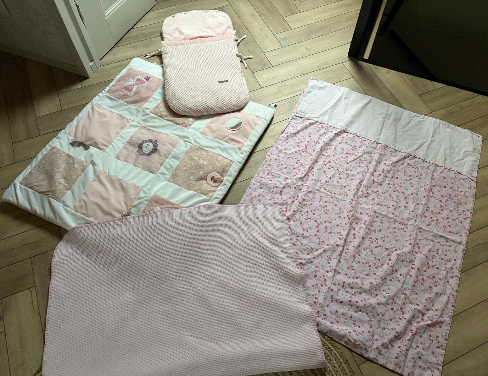 Baby uitzet: Boxkleed, dekentje, voetenzak & hoeslaken, Little Dutch, Meisje, Beddengoedset, Ophalen of Verzenden