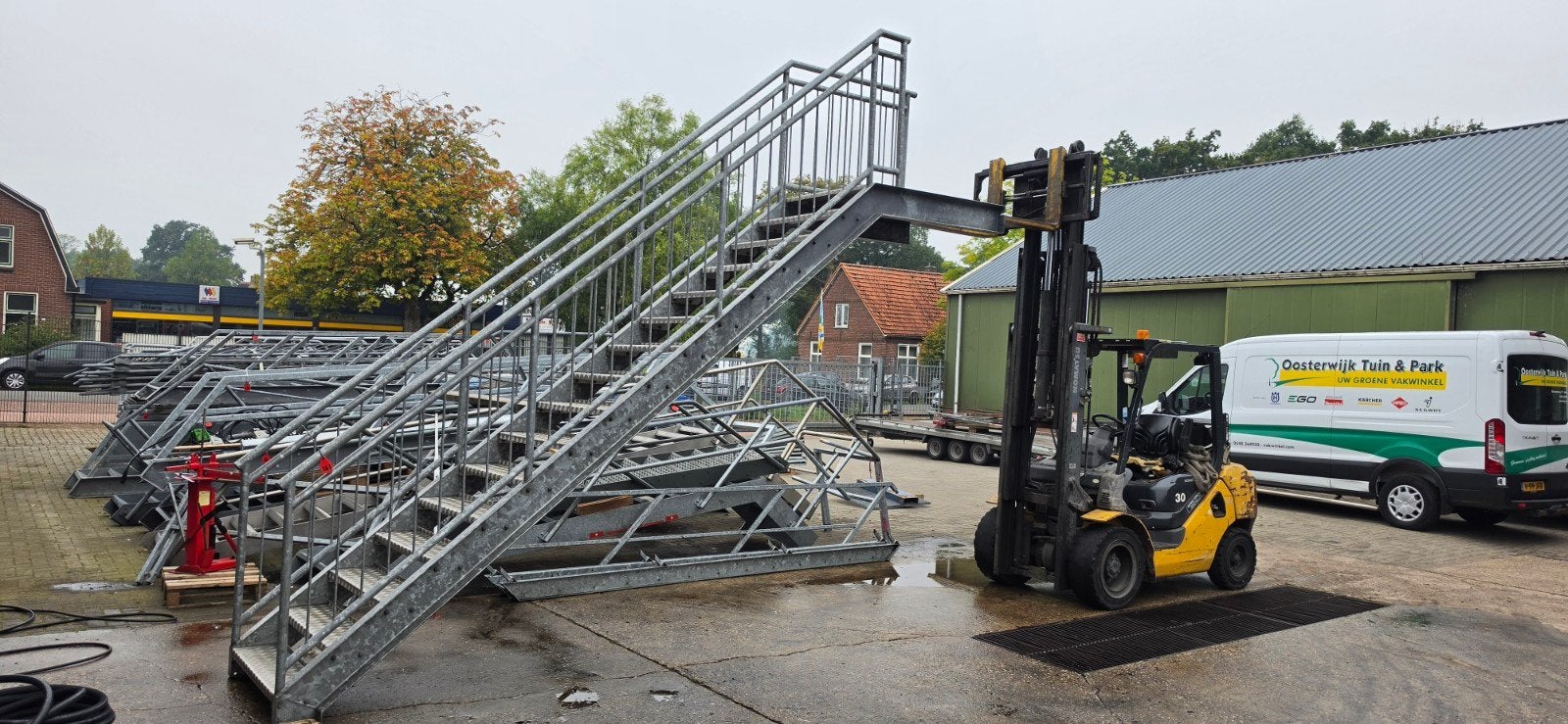 stalen trap met bordes de gegalv. hoog 3.0mtr nor161, Ophalen of Verzenden