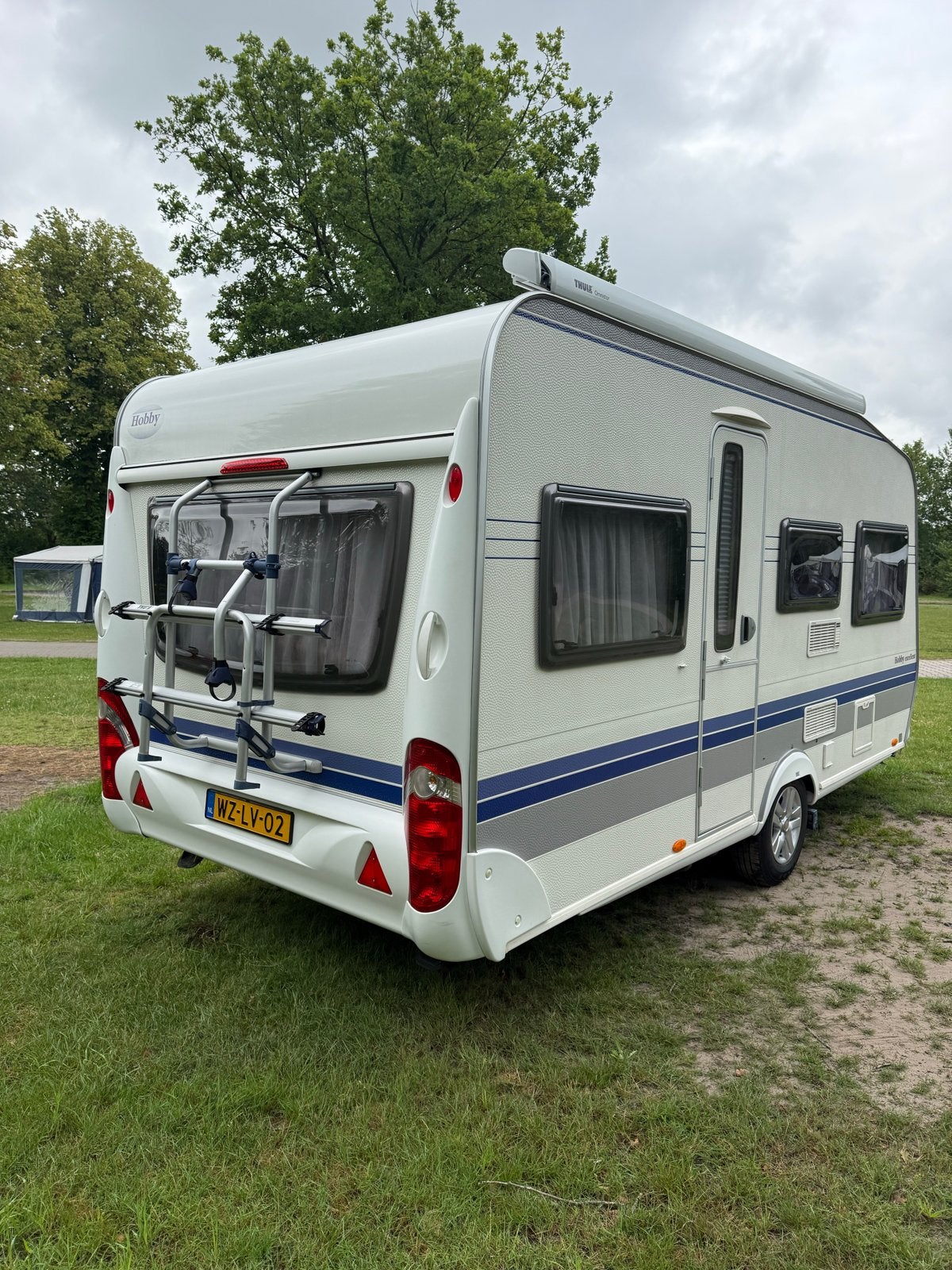 Zeer mooie Hobby 450UF Excellent uit 2008 !!, Schokbreker, Rondzit, Hobby, Particulier