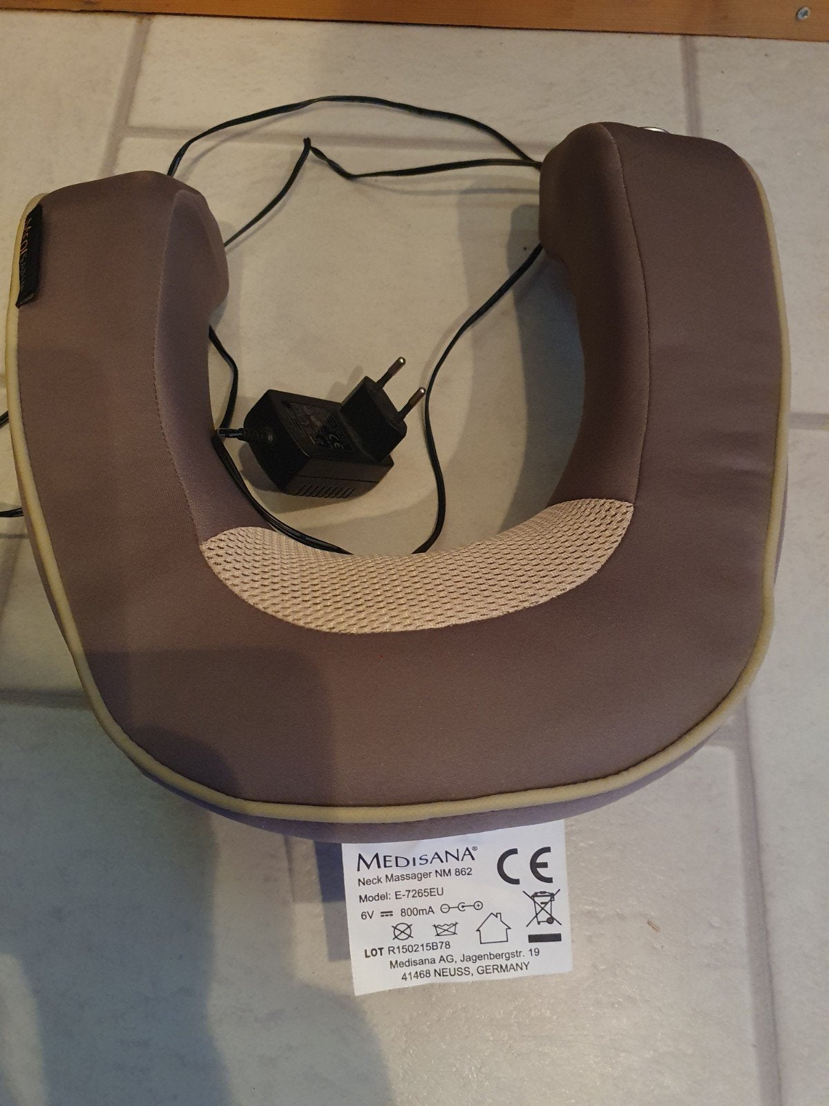 Medisana Nek Massage Kussen NM 862 met Warmtefunctie, Sport en Fitness, Massageproducten, Ophalen of Verzenden, Zo goed als nieuw