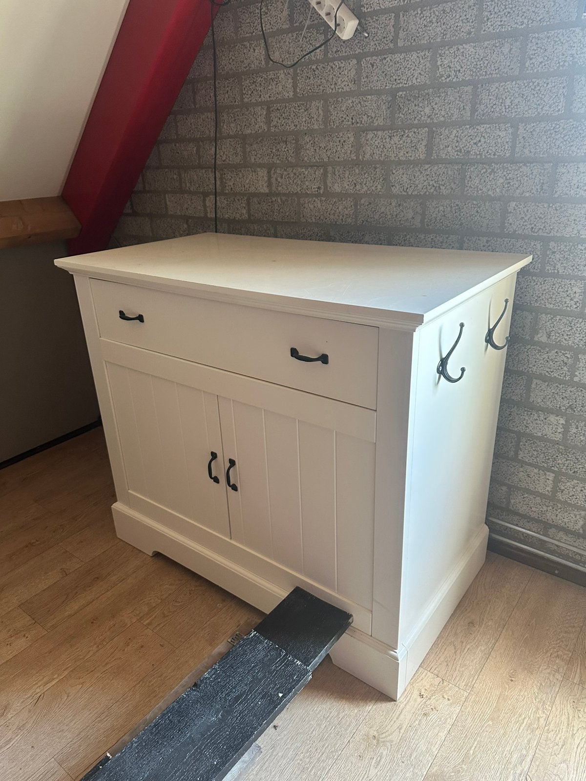 Witte kast, Ophalen, Zo goed als nieuw, 25 tot 50 cm, 100 tot 150 cm