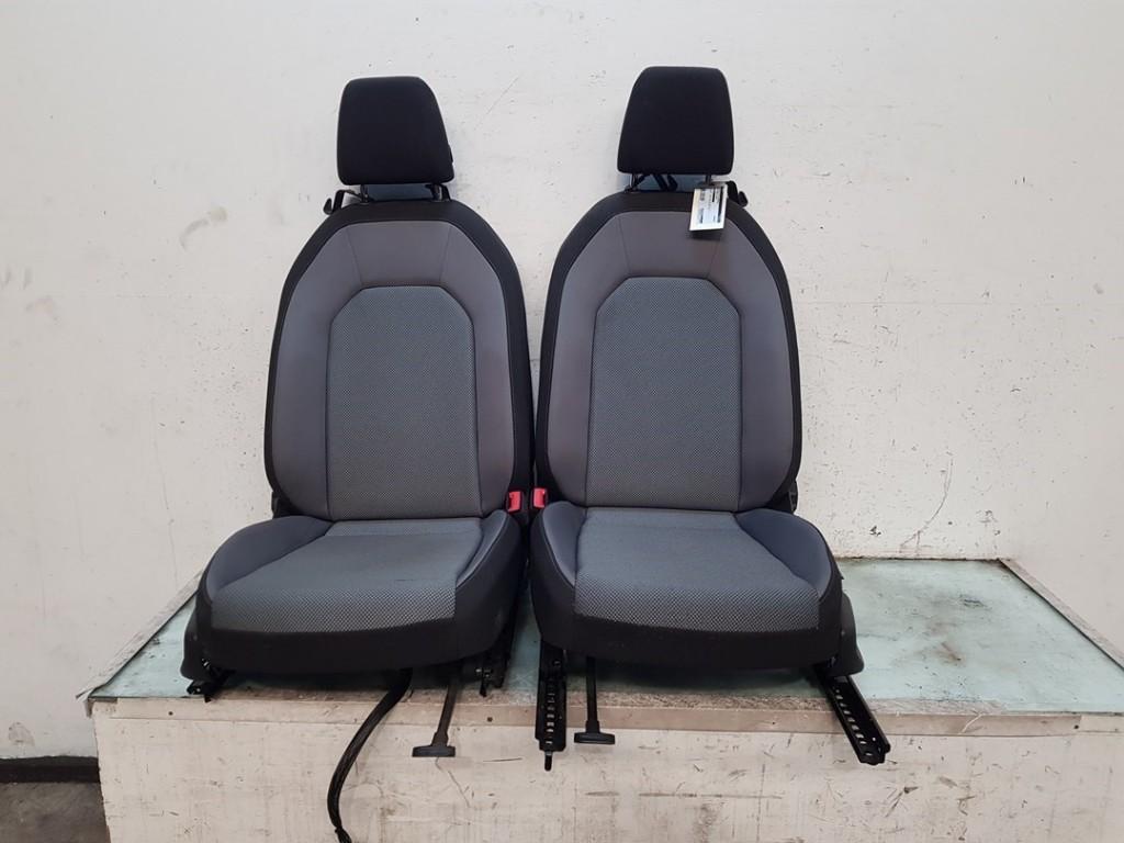 Interieur Seat Arona (KJX) (2018-08/..) 6F0880241E, Service@seat.de, Seat, Seat Deutschland GmbH, Gebruikt