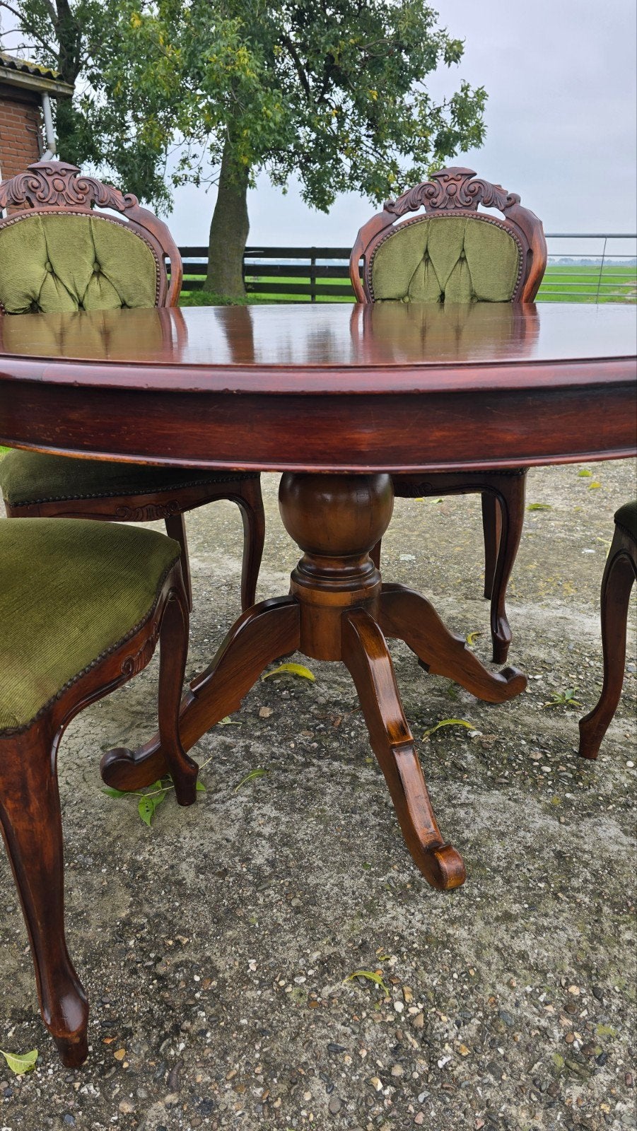 Antieke eettafel met 4 stoelen - Mahoniehout & Groen Fluweel, Antiek en Kunst, Ophalen