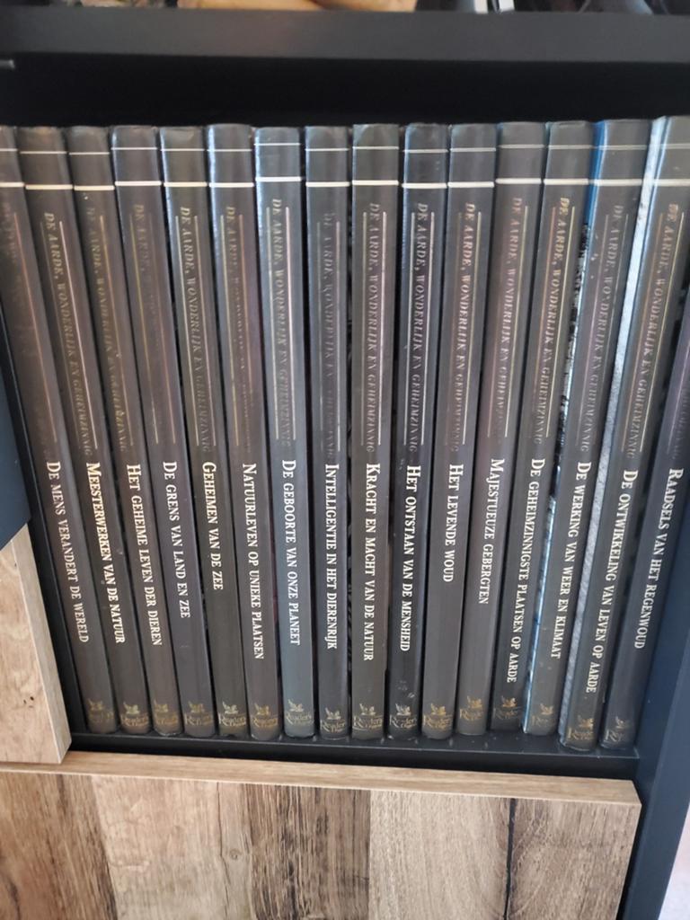 Zestien delige boekenserie, Ophalen of Verzenden, Zo goed als nieuw, Natuur algemeen