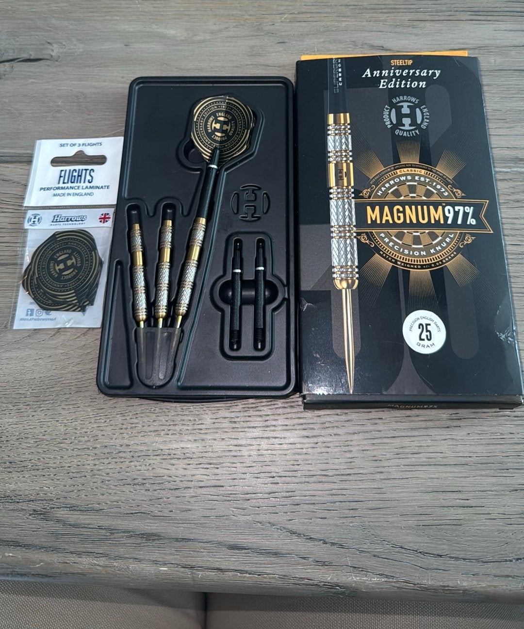 Harrows Magnum 25 gram anniversary 97% - Dartpijlen, Sport en Fitness, Darts, Ophalen of Verzenden, Gebruikt, Pijlen