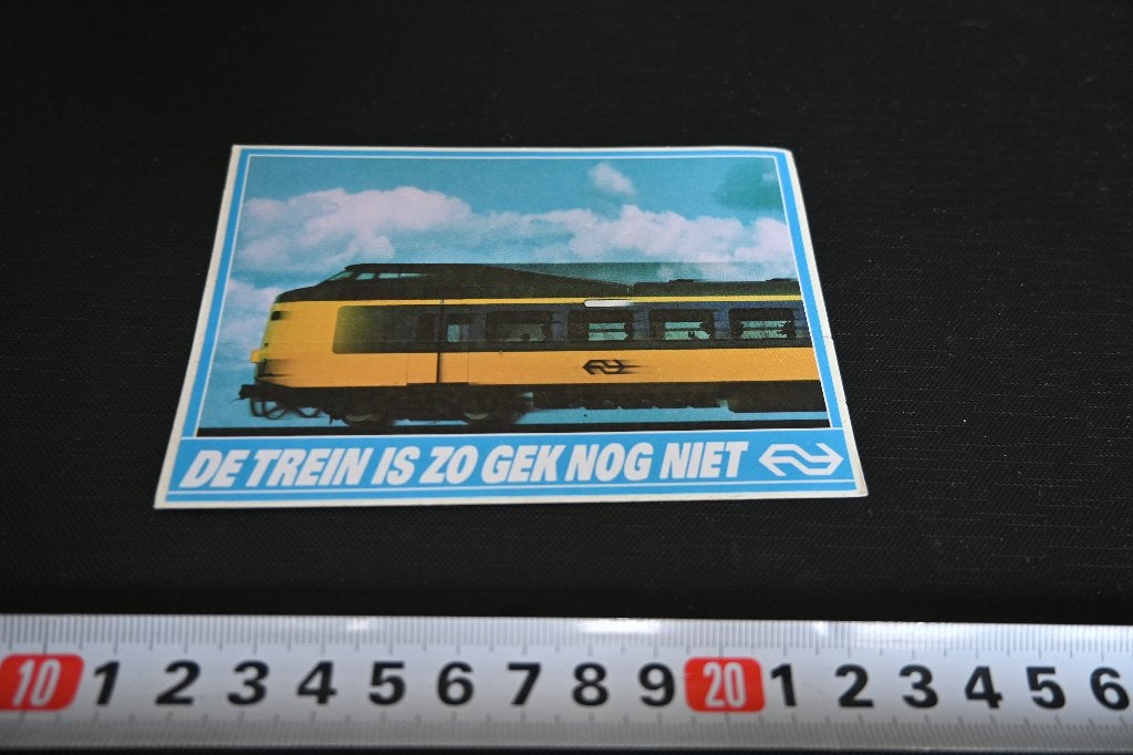 sticker NS Nederlandse Spoorwegen De trein is zo gek nog nie, Ophalen, Zo goed als nieuw