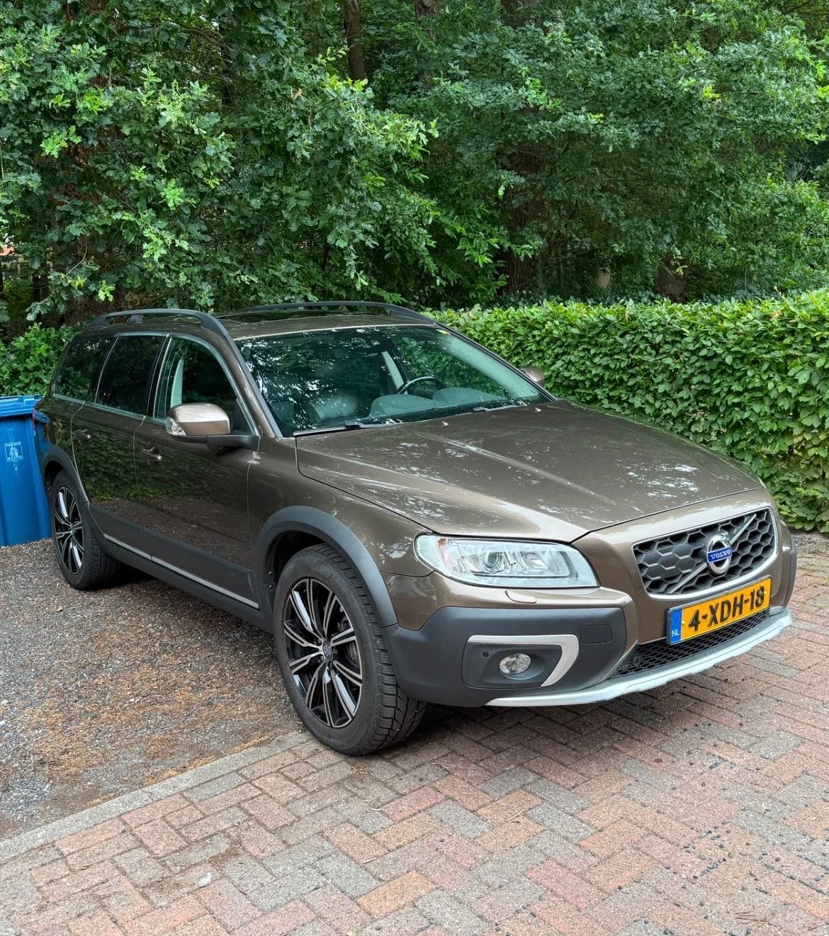 Volvo XC70 2.0 D4 Geartronic 2014 Bruin, Euro 6, 1655 kg, XC70, Stationwagon