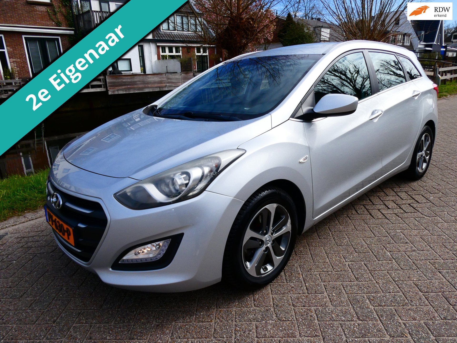 Hyundai I30 CW 1.4 i-Drive 101pk 2e eigenaar Airco Cruise LE, Voorwielaandrijving, Gebruikt, Euro 6, Handgeschakeld