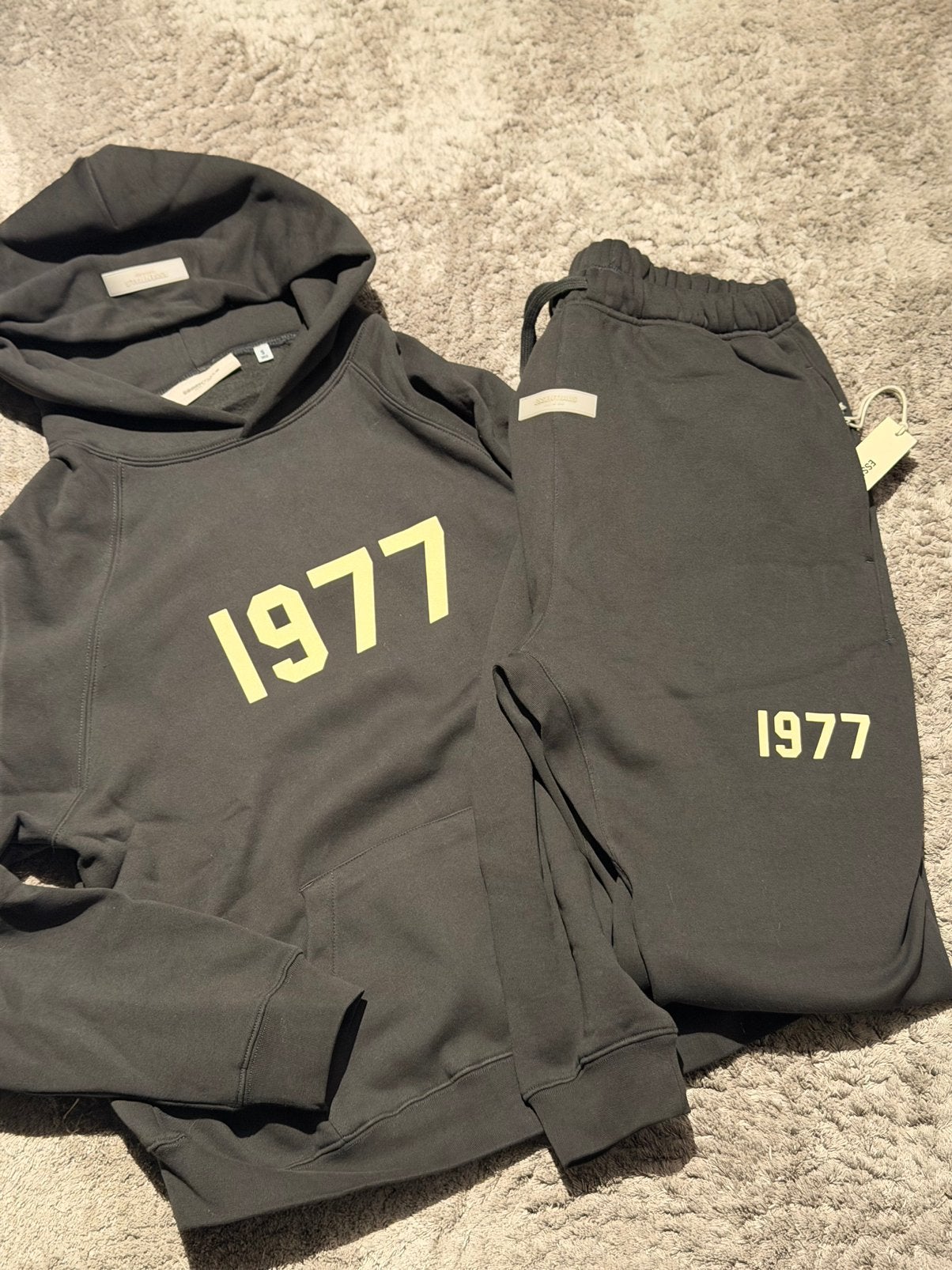 Essentials 1977 trainingspak, Verzenden, Nieuw